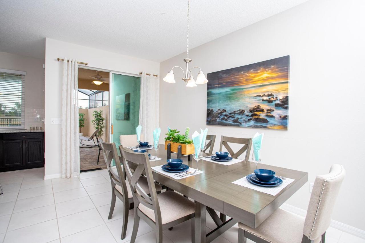 Family Friendly Four Bedroom W/ Pool @solararesort 1517 Kissimmee