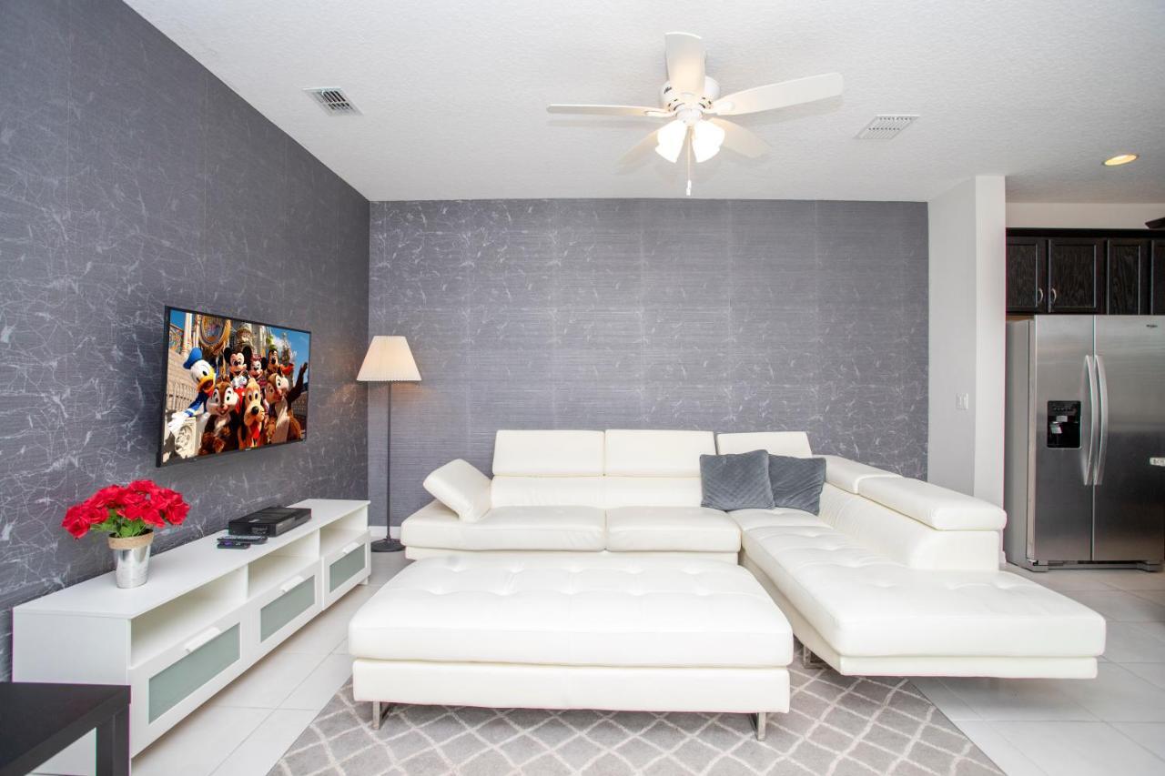 Family Friendly Four Bedroom W/ Pool @solararesort 1517 Holiday home Kissimmee