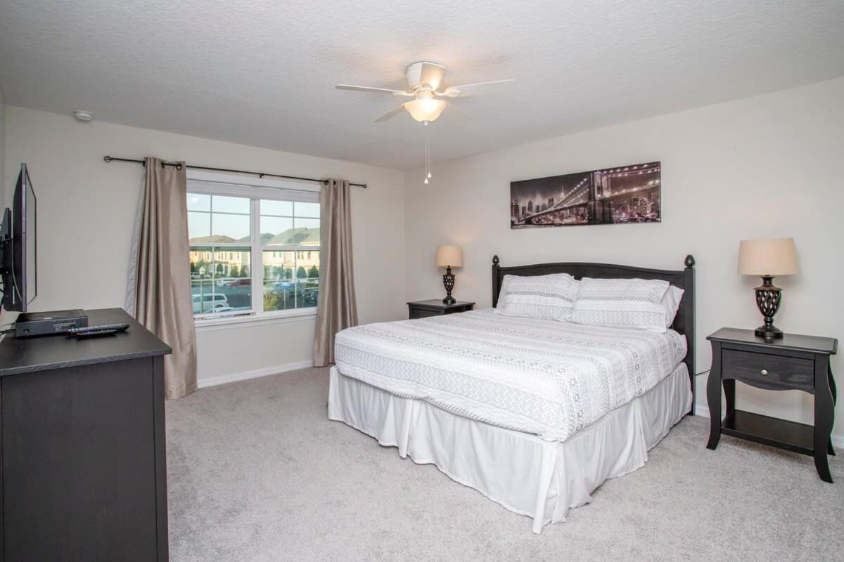 Family Friendly Four Bedroom W/ Pool @solararesort 1517 *