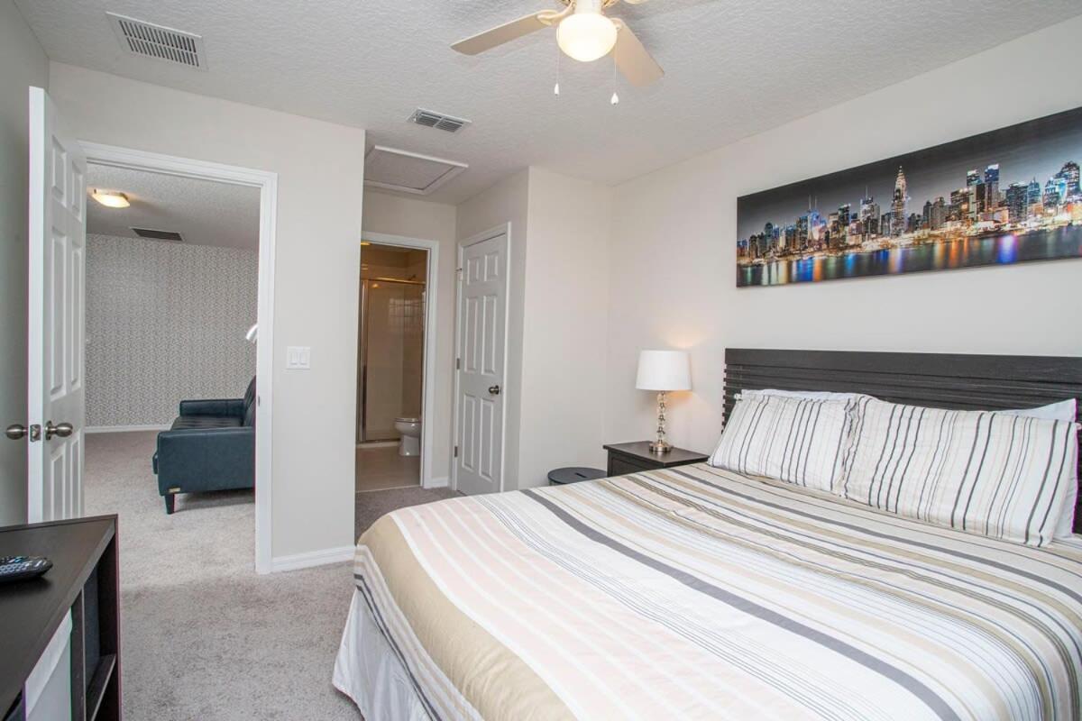 Holiday home Family Friendly Four Bedroom W/ Pool @solararesort 1517 Kissimmee